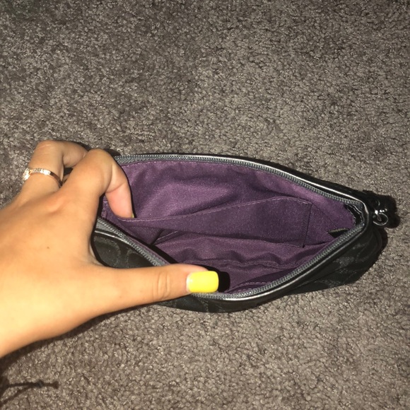 Coach Wristlet - Picture 4 of 4